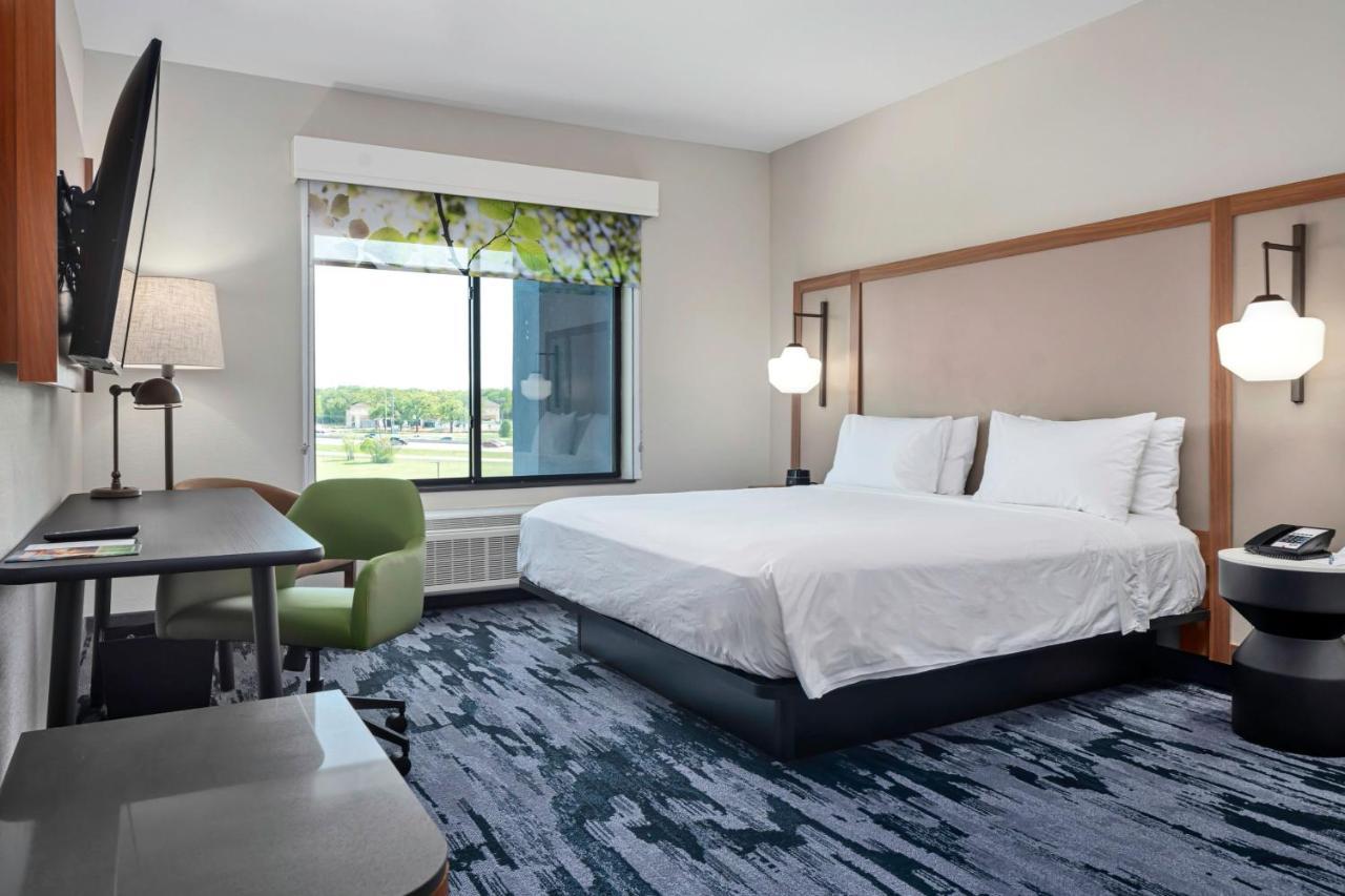 Fairfield Inn & Suites By Marriott Corinth South Denton Area Esterno foto