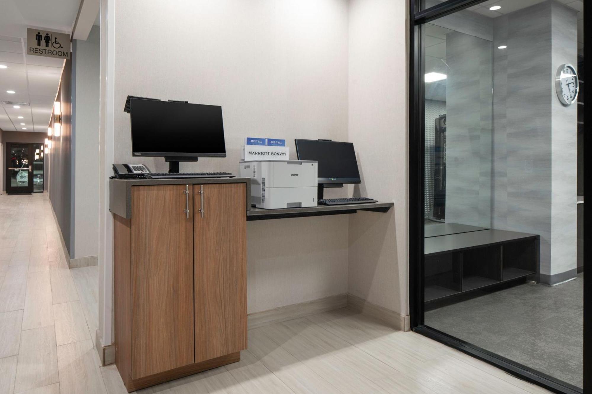 Fairfield Inn & Suites By Marriott Corinth South Denton Area Esterno foto